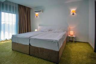 Отель Hotel Primorsko Del Sol Приморско Апартаменты Делюкс с 2 спальнями, вид на море-9